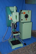 automatic tapping machine